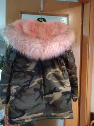 Chaquetón camuflaje mujer con piel desmontable