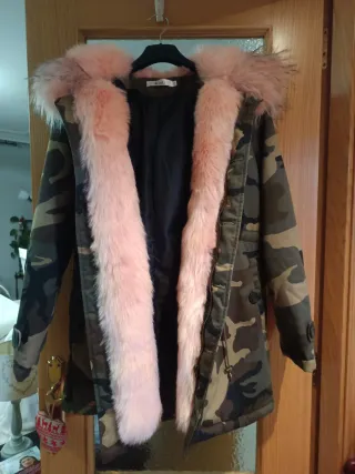 Chaquetón camuflaje mujer con piel desmontable