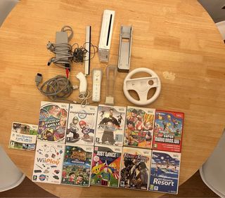 Pack Nintendo Wii + mando + nunchucks + 11 Juegos