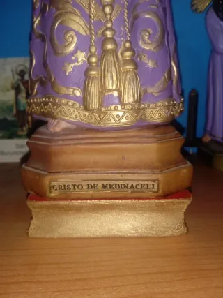 Cristo de Medinaceli Morado
