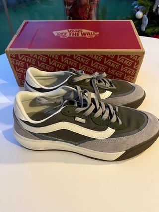 Zapatillas Vans Ultrarange 2.0 Gris/Verde. T. 45