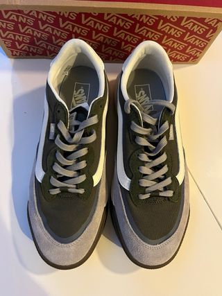 Zapatillas Vans Ultrarange 2.0 Gris/Verde. T. 45