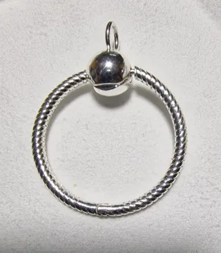 Anilla para charms plateada