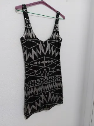 Vestido fiesta lentejuelas Stradivarius Talla M