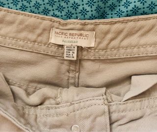 Pantalones cargo beige