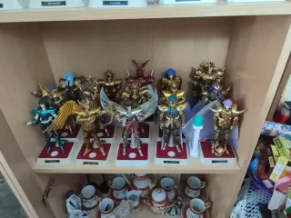 Figuras de colección Saint Seiya
