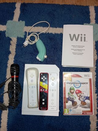 Consola Nintendo Wii + Accesorios + Mario Kart