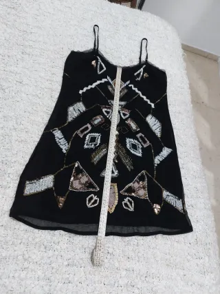 Vestido negro lentejuelas fiesta