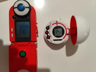 Consola Pokémon 2004 Nintendo Roja