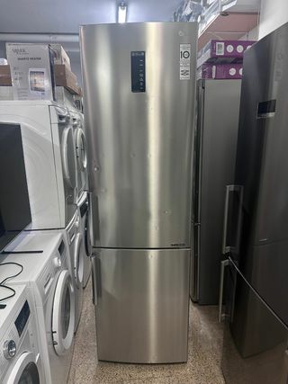Nevera marca LG con garantía transporte