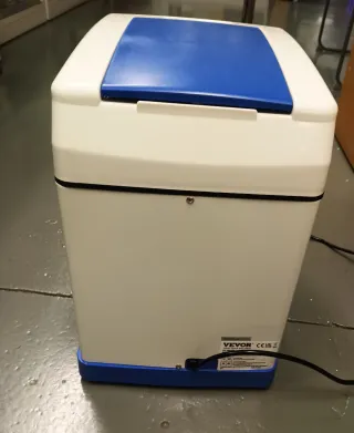 Trituradora de hielo VEVOR 120 Kg/h 250W