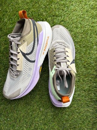 Zapatillas Nike ZoomX Verdes y Moradas
