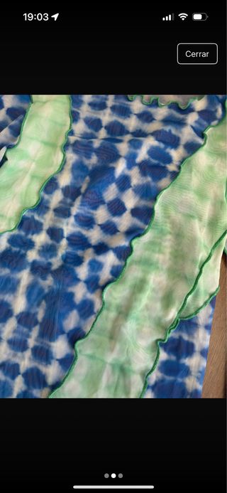 Top de tull con estampado tie-dye