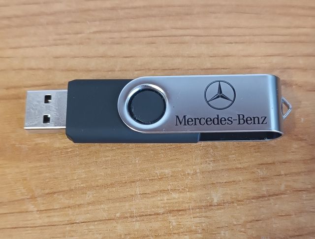 Pendrive USB Mercedes-Benz 4GB