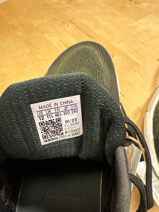 Adidas Solarboost 5 Talla 46 2/3 Negro/Gris