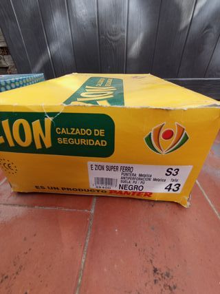 Zapatos de seguridad CHINTEX T.43