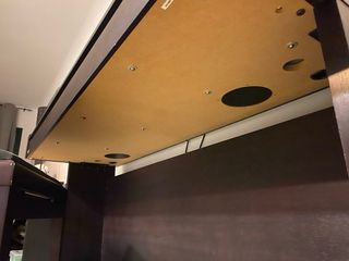 Piano Digital Ringway TG8860  Banco y protecciones