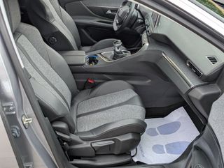 Peugeot 3008 Allure BlueHdi 130Cv Nacional Garantí