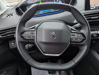 Peugeot 3008 Allure BlueHdi 130Cv Nacional Garantí