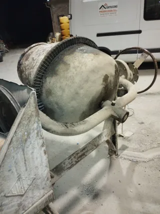 Hormigonera de obra motor gasolina