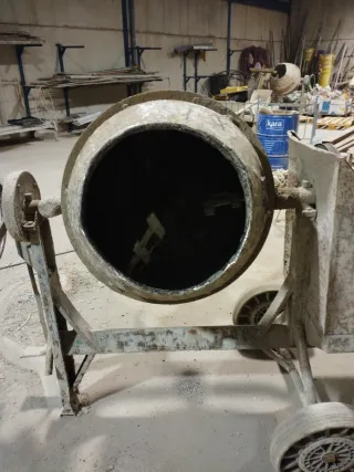 Hormigonera de obra motor gasolina