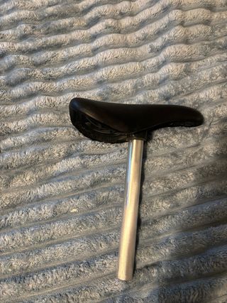 Sillín BMX Negro con Tija