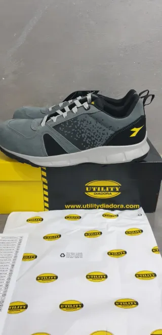 Scarpe da lavoro antinfortunistiche Diadora 42