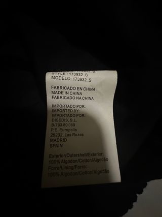 Falda de encaje negra