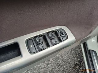 VOLVO S40 2.0F MOMENTUM 145 CV