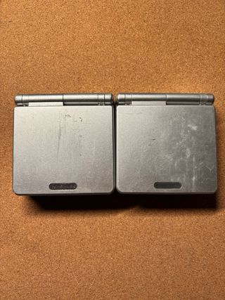 2x Nintendo Game Boy Advance SP Plata + cargador