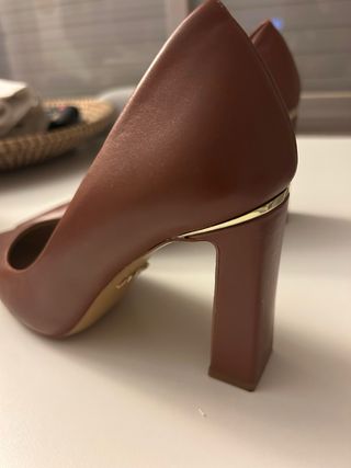 Zapatos de tacón negros Aldo