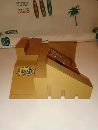 Skatepark en miniatura + 4 skates