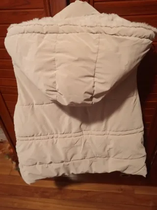 Chaleco Mango Beige Talla 13 a 14 años