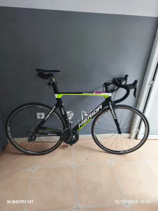 Bicicleta de carretera Merida Aero
