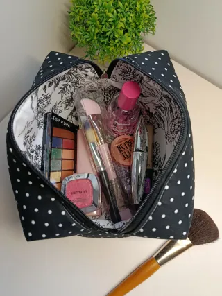 Neceser XL blanco y negro