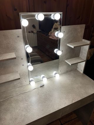 Tocador Maquillaje con Luces LED