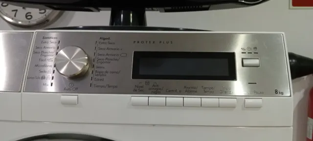 Secadora AEG 8kg A+++ Condensación SEMI NUEVA