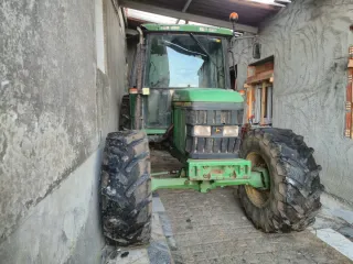 Tractor John Deere 6400