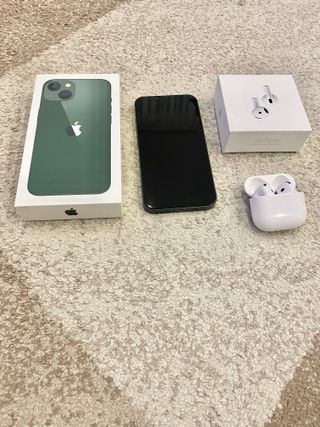 iPhone 13 + AirPods 4ª Gen ANC