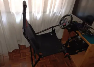 Volante Logitech G29 + Asiento GT Lite