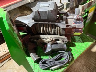 Cabrestante Eléctrico Winchmax 13.500 lbs