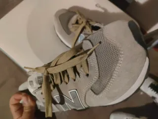 New Balance Scarpe Uomo Beige/Argento