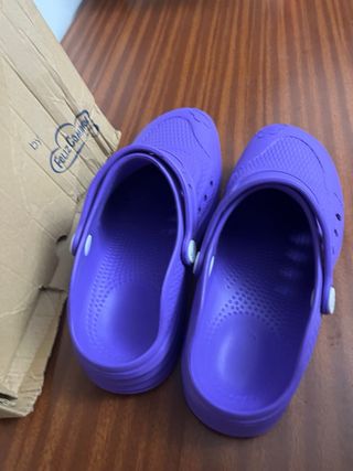 Zuecos Feliz Caminar Evolution Morado