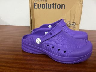 Zuecos Feliz Caminar Evolution Morado