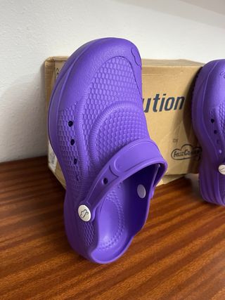 Zuecos Feliz Caminar Evolution Morado