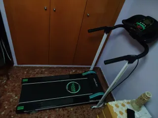 Cinta de correr Cecotec 1000W