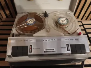 Grundig TK 27 L de luxe  Stereo