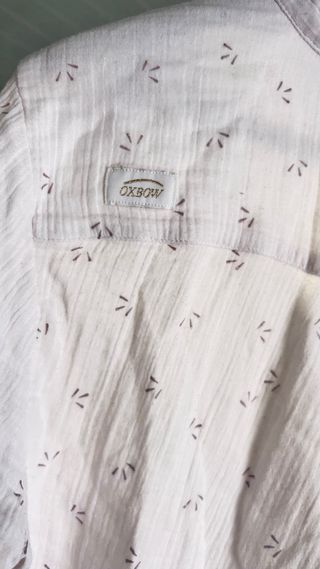 Blusa Oxbow blanca y dorada