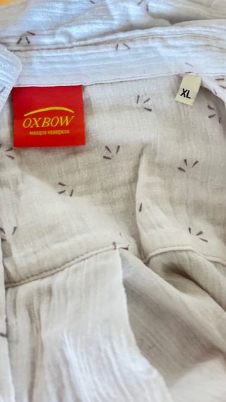 Blusa Oxbow blanca y dorada