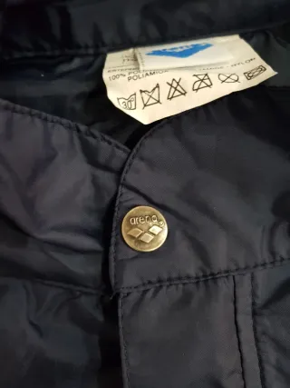 Giacca a vento Arena blu con cappuccio